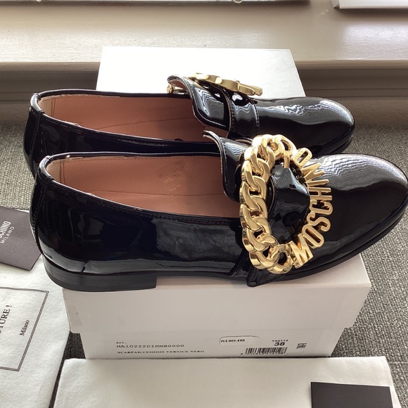 Moschino Logo Chain Loafer (Women) 8US / 38EU - Picture 12 of 16